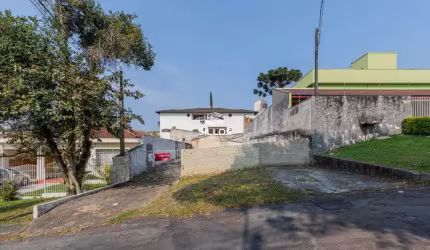 Terreno à venda com 385m² no Boa Vista - Curitiba