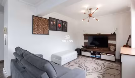 Apartamento à venda com 2 quartos no Bacacheri