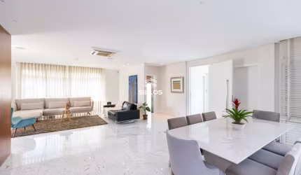 Apartamento à venda com 4 quartos no Batel - Curitiba