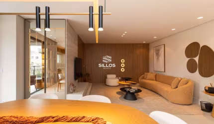 Apartamento decorado à venda com 3 quartos no Cristo Rei em Curitiba