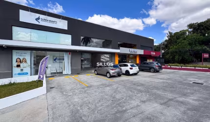 Loja para alugar com 72m² no Bom Retiro em Curitiba