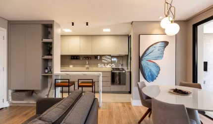 Apartamento mobiliado com 2 quartos à venda no Cabral em Curitiba