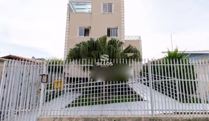 Apartamento à venda com 2 quartos no Santa Cândida em Curitiba