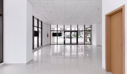 Loja para alugar com 78m² no Cabral em Curitiba