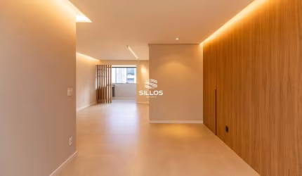 Apartamento semimobiliado com 3 suítes para alugar no Bigorrilho em Curitiba