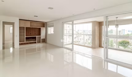 Apartamento á venda com 3 quartos no Cristo Rei em Curitiba