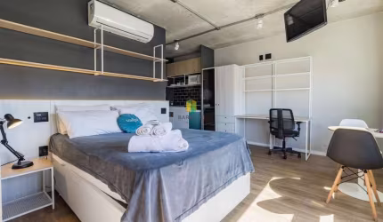 Studio mobiliado com 1  vaga escriturada, opção de gestão  profissional administrando locações, bairro Rio Branco.