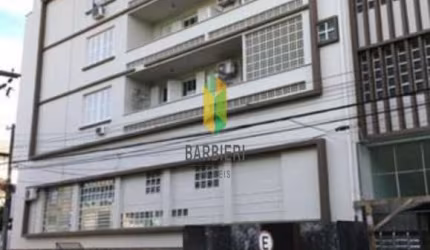 Apartamento com 3 Quartos e 2 banheiros à Venda, 108 m² por R$ 299.000,00