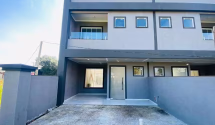 Triplex novo contendo 3 dormitórios sendo uma suíte - Região de moradores.
