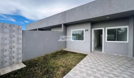 Residência nova com excelente acabamento - 2 dormitórios sendo uma suíte.
