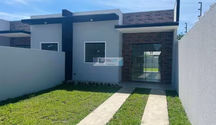 RESIDÊNCIA NOVA COM QUINTAL - 2 DORMITÓRIOS SENDO UMA SUÍTE.
