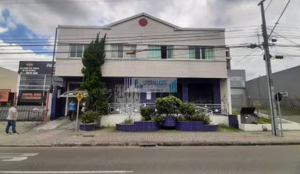 PRÉDIO COMERCIAL COM 2 SALAS COMERCIAS  E 4 APARTAMENTOS - EXCELENTE LOCALIZAÇÃO