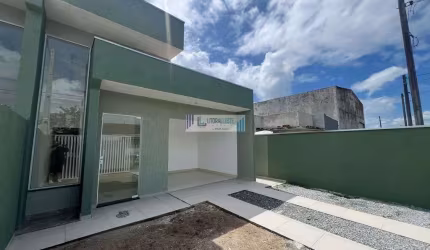 Residência nova no Balneário Luciane, 3 dormitórios / suíte, Edícula e quintal.