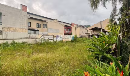 Oportunidade Única Balneário Caiobá - Terreno medindo 14,00 x 32,00 Próx. ao mar