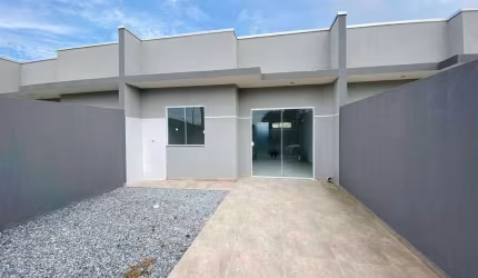 Residência em alvenaria - teto em laje - 2 dormitórios.