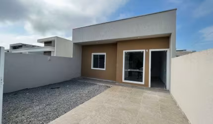 Residência nova- teto em laje - 3 dormitórios sendo uma suíte.