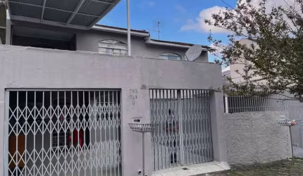 Sobrado com 3 quartos  à venda, 75.00 m2 por R$395000.00  - Boqueirao - Curitiba/PR