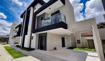 Sobrado com 3 quartos  à venda, 140.00 m2 por R$849000.00  - Xaxim - Curitiba/PR