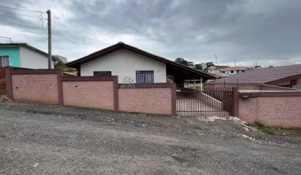 Casa Residencial com 5 quartos  à venda, 100.00 m2 por R$260000.00  - Bom Jesus - Campo Largo/PR