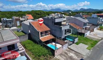 Sobrado próximo ao Mar