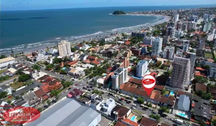 Sobrado no Centro