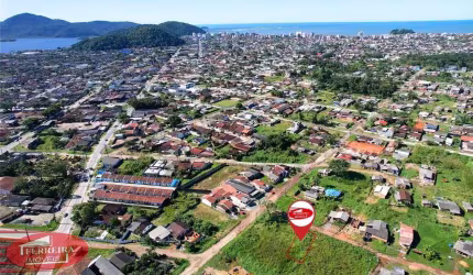 Terreno medindo 12x35
