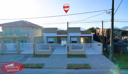 Casa ao lado do complexo esportivo