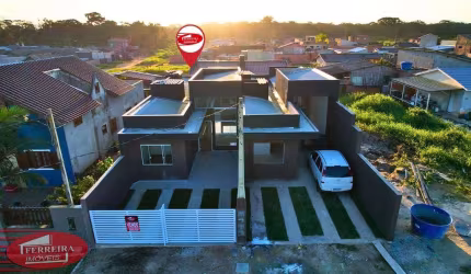 Residência com Piscina
