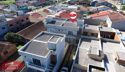 Sobrado com Piscina no Estoril