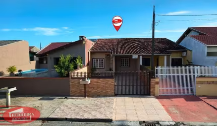 Residência Mobiliada com 03 Quartos