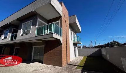 Sobrado Novo, Amplo e com Acabamento Premium - Com Espaço para Colocar Piscina