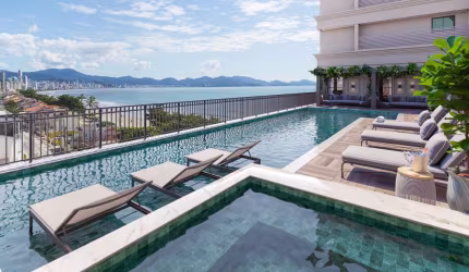 SAINT LOUIS - APARTAMENTO FRENTE MAR EM BALNEÁRIO PEREQUÊ