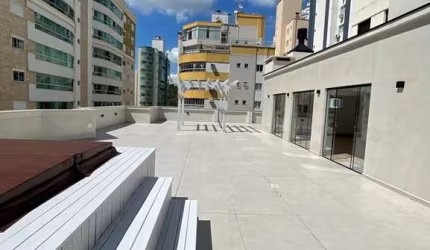 COBERTURA DUPLEX COM VISTA MAR EM BALNEÁRIO CAMBORIÚ