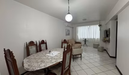 CIDADE BAURÚ - APARTAMENTO COM 02 DORMITÓRIOS PRÓXIMO À PRAIA EM BALNEÁRIO CAMBORIÚ
