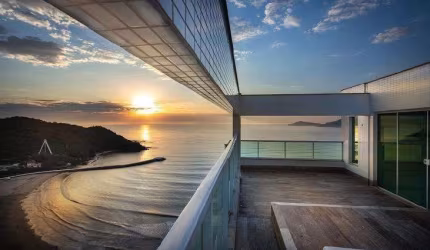 SAVEIRO RESIDENCE - COBERTURA DUPLEX FRENTE MAR EM BALNEÁRIO CAMBORIÚ