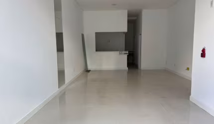 SALA COMERCIAL PARA LOCAÇÃO NA AVENIDA BRASIL - BALNEÁRIO CAMBORIÚ