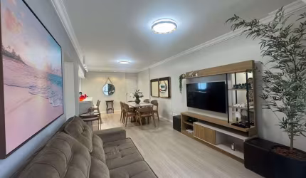 APARTAMENTO NA QUADRA MAR DISPONIVEL PARA TEMPORADA EM BALNEÁRIO CAMBORIÚ