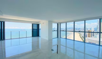 APARTAMENTO FRENTE MAR NA BARRA NORTE EM BALNEÁRIO CAMBORIÚ