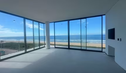 DOMO RESIDENCES - APARTAMENTO FRENTE MAR NA PRAIA BRAVA EM ITAJAÍ