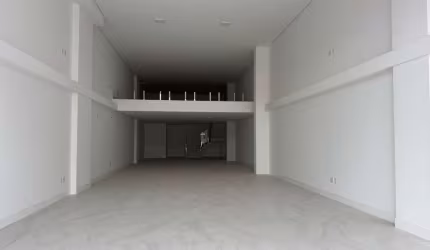 SALA COMERCIAL PARA LOCAÇÃO NA AVENIDA DO ESTADO EM BALNEÁRIO CAMBORIÚ