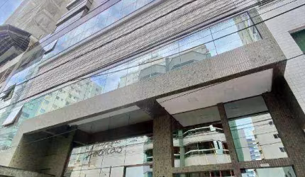 Apartamento com 3 dormitórios para alugar, 135 m² por R$ 6.000,02/mês - Meia Praia - Itapema/SC