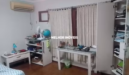 Casa Comercial á Venda Localizada no Centro de Balneário Camboriú - SC
