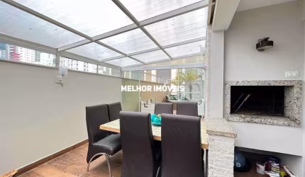 Village - Apartamento Garden à venda com 3 dormitórios sendo 01 suíte e amplo terraço localizado no centro de Balneário Camboriú
