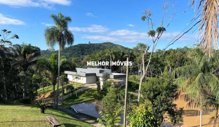 Sítio a venda com 26.000 m² no Bairro Rio do Meio em Camboriú - SC