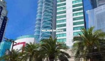 Apartamento Frente Mar com 3 suítes 2 vagas de garagem localizado em Balneário Camboriú