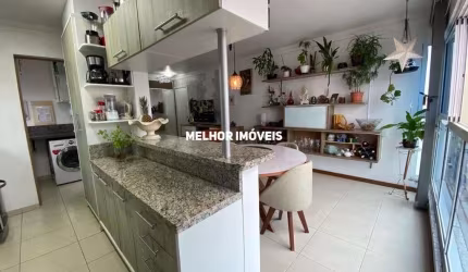 Pedro Paulo Faigel - Apartamento com 3 Dormitórios no centro de Balneário Camboriú