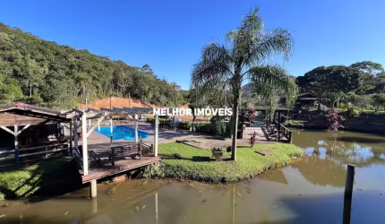 Chacara a venda em Camboriú com 14.000 m²