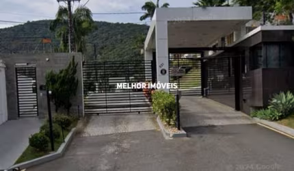 Condomínio Bella Vista Residence Club - Terreno á venda em Condomínio fechado localizado em Balneário Camboriú