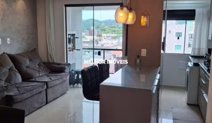 Camboriu City - Apartamento á venda com 3 dormitórios em Camboriu