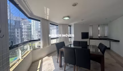 Locação anual quadra mar mobiliado com 3 dormitórios sendo 1 suíte localizado em Balneário Camboriú.